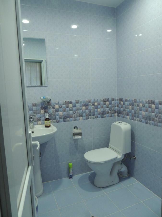 Blue Guesthouse Степанцмінда Екстер'єр фото